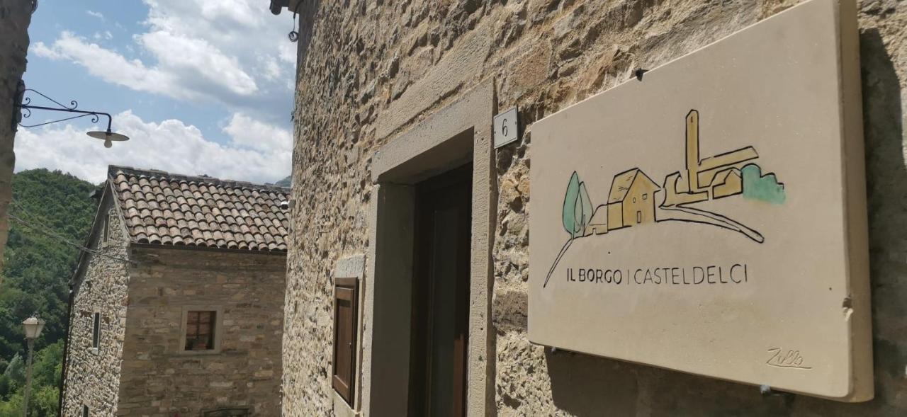 Hotel Il borgo Casteldelci Esterno foto