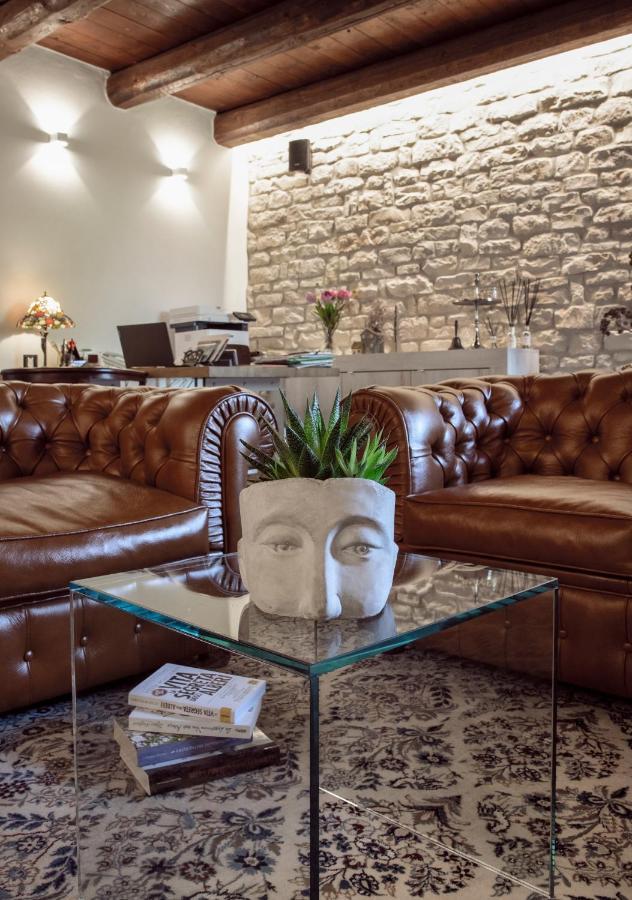 Hotel Il borgo Casteldelci Esterno foto